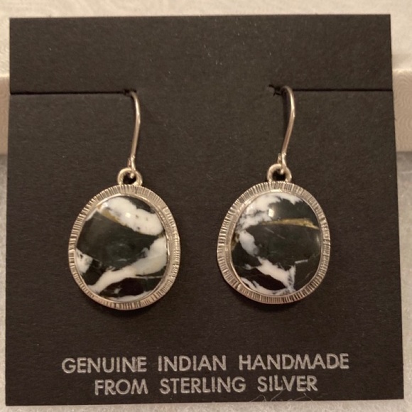 Native American White Buffalo Earrings - Picture 1 of 7